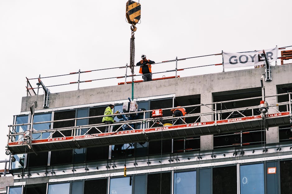 AI-Powered Construction Site Monitoring: Enhancing Security and Safety with Advanced Technology